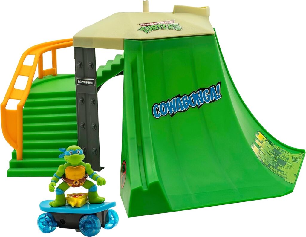 Teenage Mutant Ninja Turtles 71053 Leonardo Mutant Mayhem Raphael Mini Madness Skate Park Switch Kick Skater Ages 3+ Gifts  Toys, Multicoloured, 25.4cm